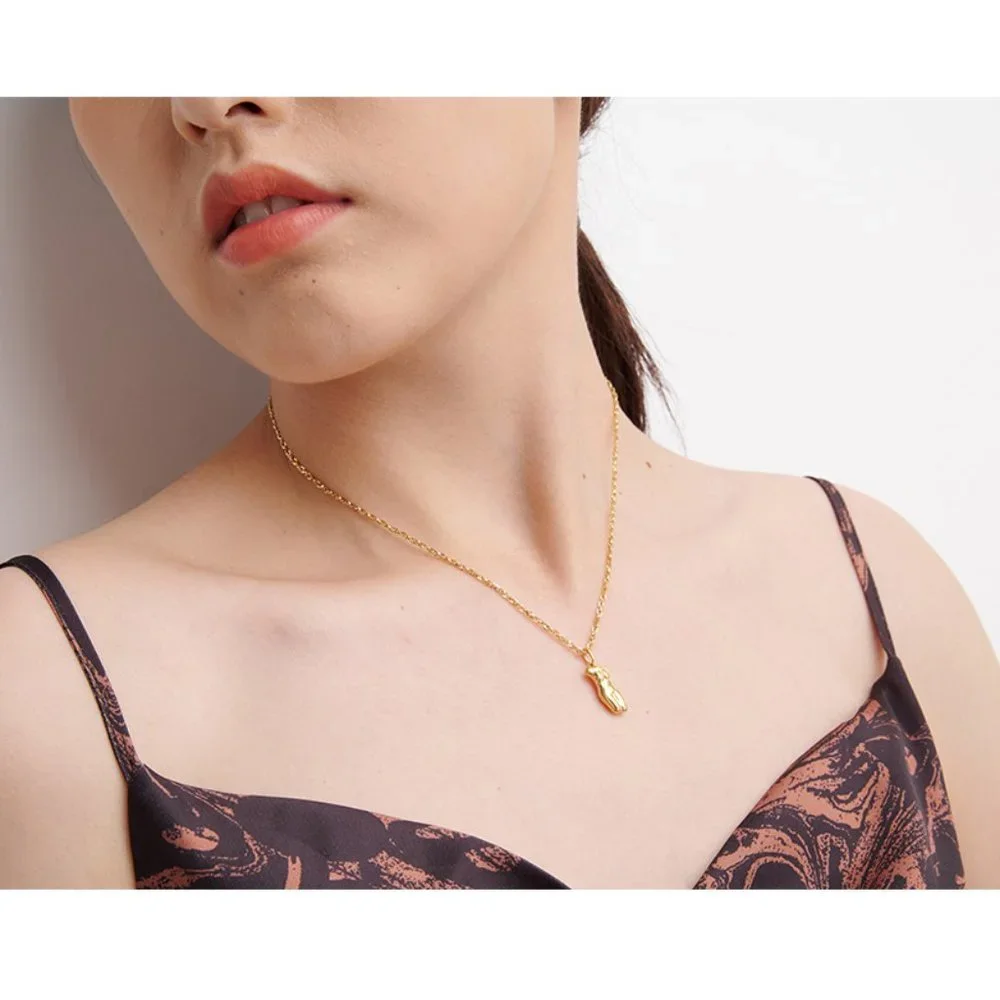 ^NEW 18K Gold Plated Female Woman Figure Pendant Necklace